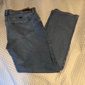 Wrangler Women’s Classic Blue Denim Jeans